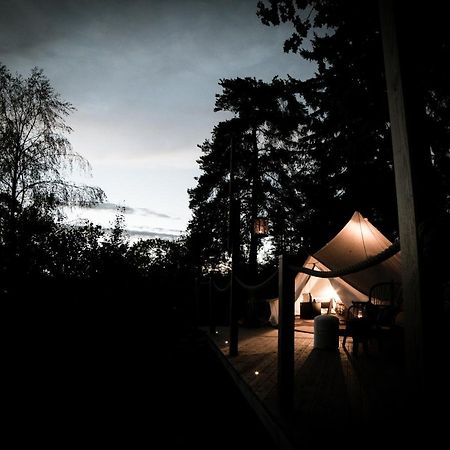 Sund Nergarden Hotel Vagnharad Bagian luar foto
