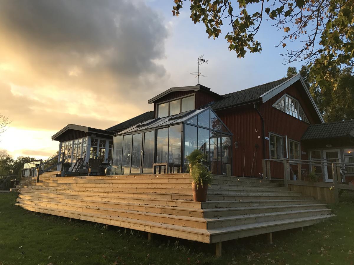 Sund Nergarden Hotel Vagnharad Bagian luar foto