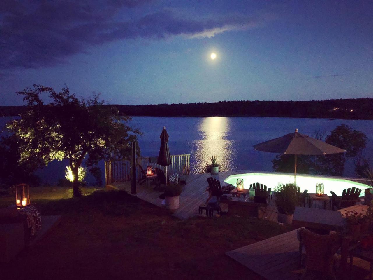 Sund Nergarden Hotel Vagnharad Bagian luar foto
